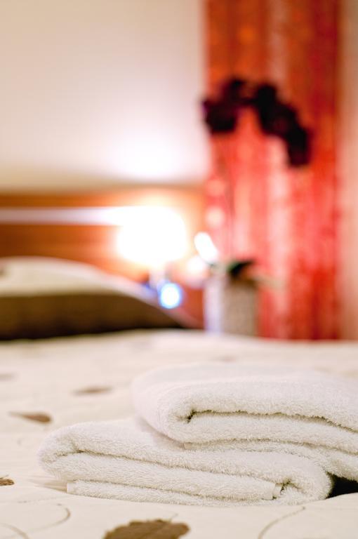 Hotel-24 Płock エクステリア 写真